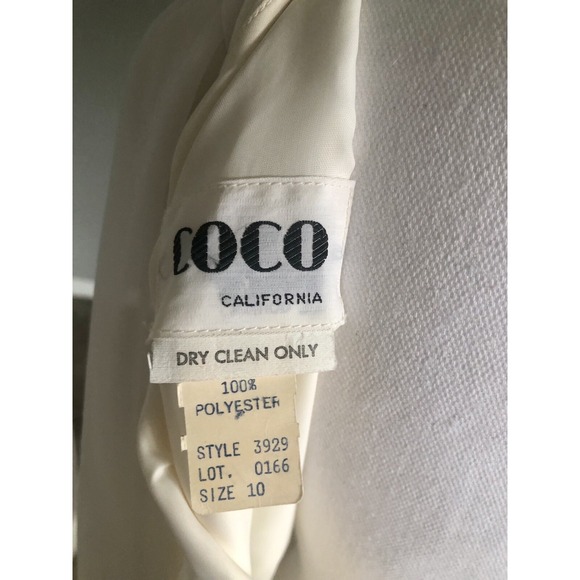 COCO of CALIFORNIA  Vintage White Gown Sash Long Shoulder Hostess Wedding 60-70s - Picture 11 of 16